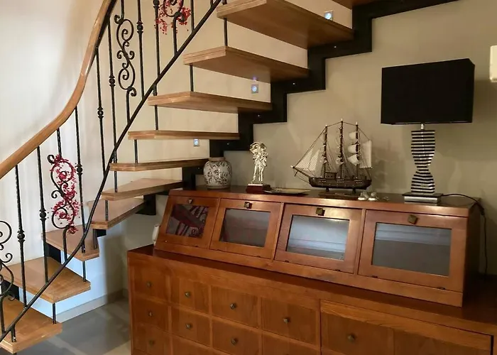 Hyp - Playa Matilde * Santa María