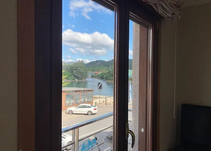 Hyp - Playa Matilde Arcade